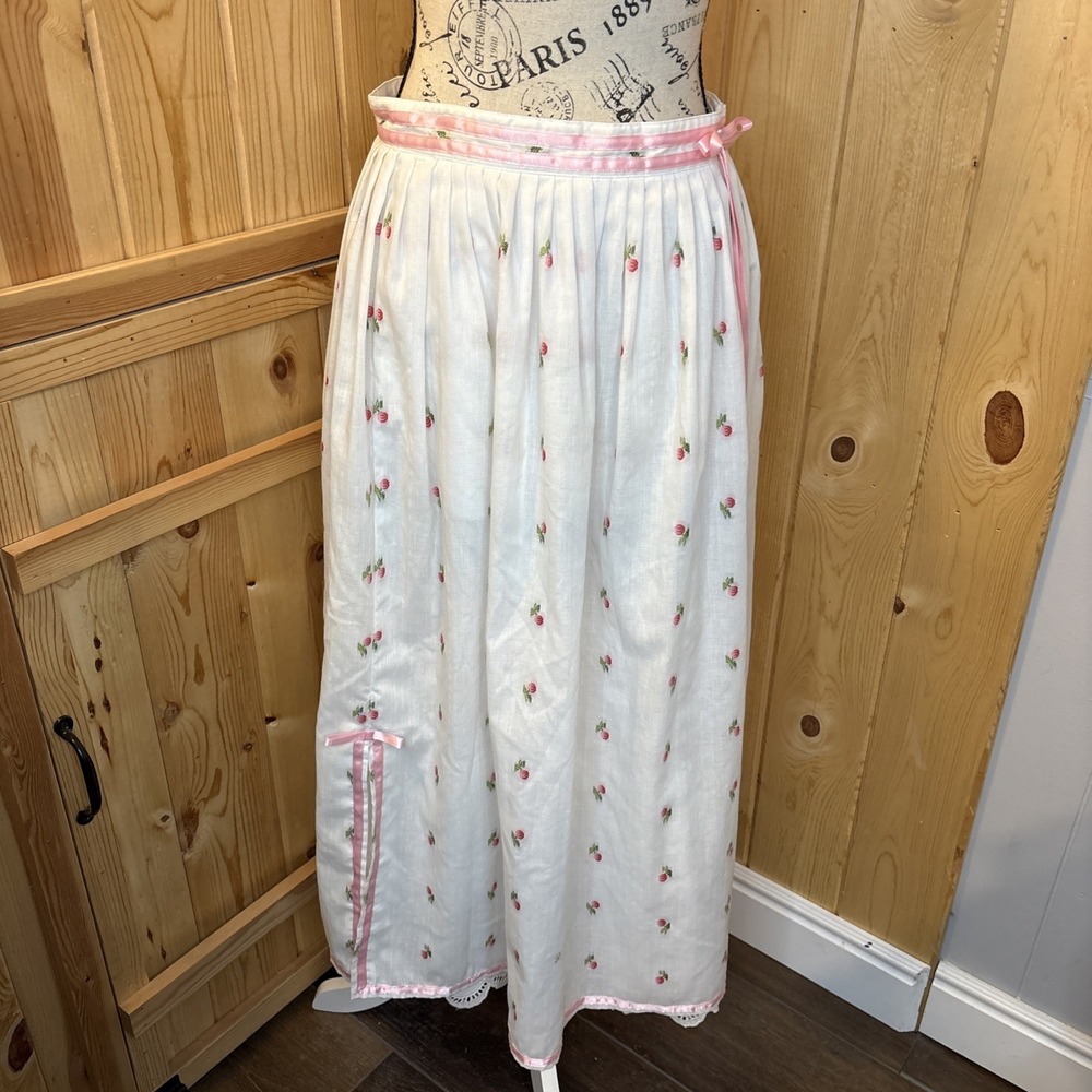 Vintage SKYR USA Cherry Maxi Skirt Size 12 Coquette Bows Barbiecore Cottagecore